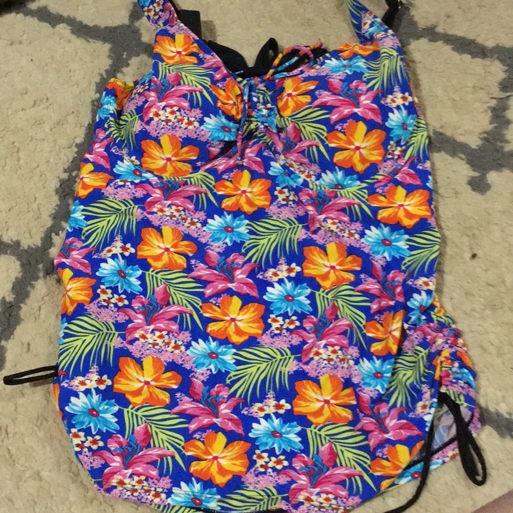 Swimsuit top